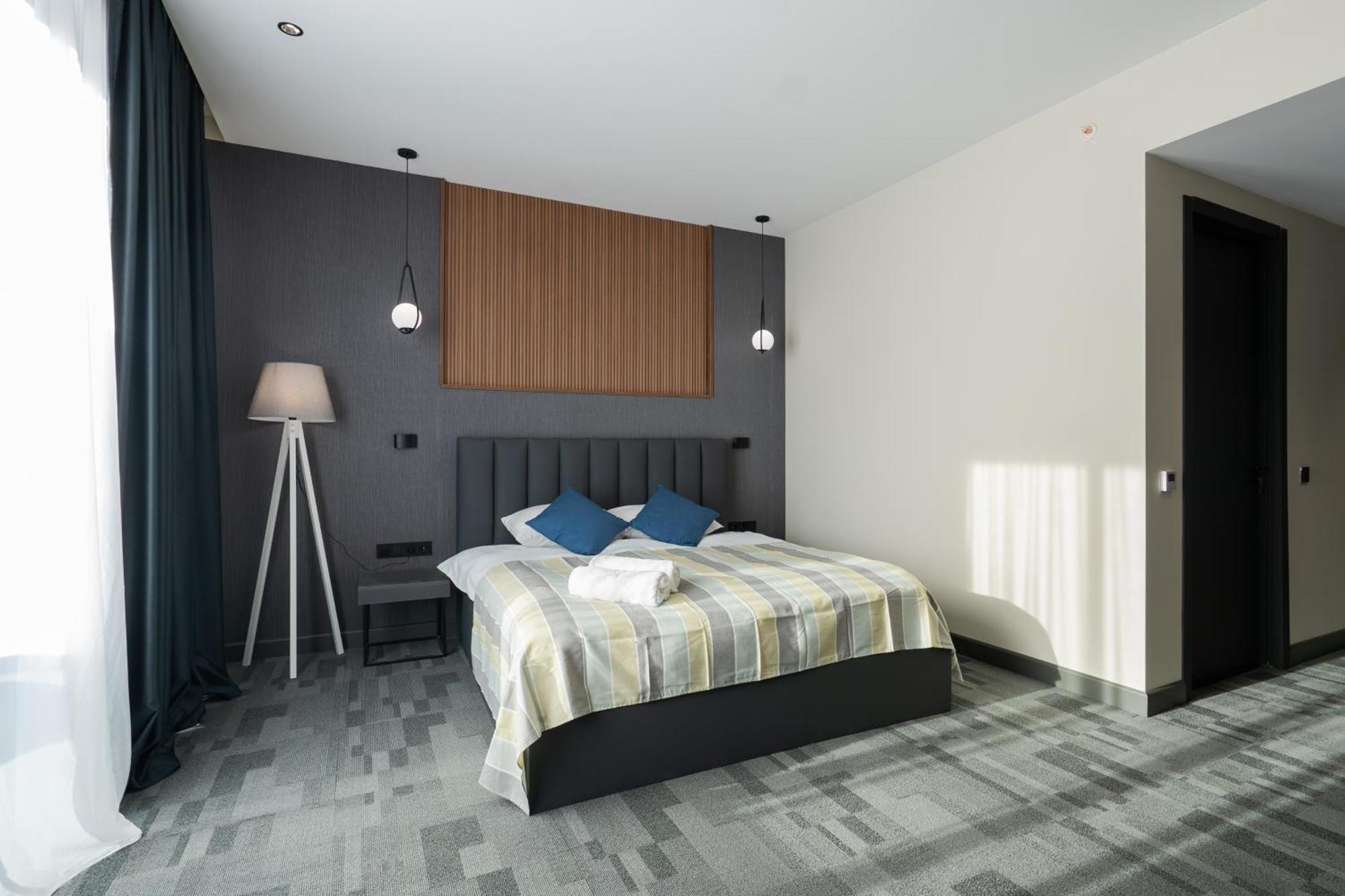 Nova Luxe Hotel & Residences Batumi Exterior foto