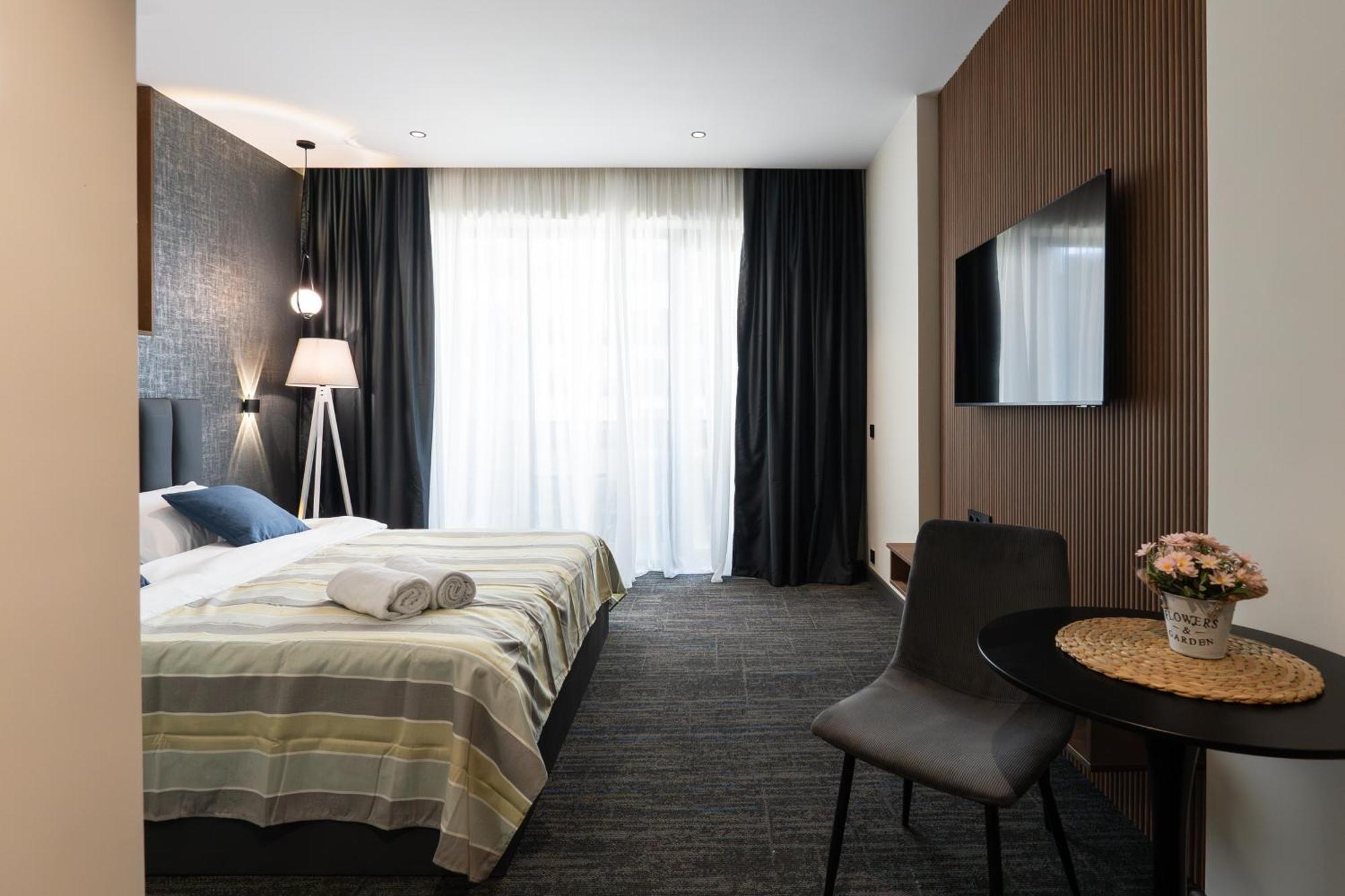Nova Luxe Hotel & Residences Batumi Habitación foto