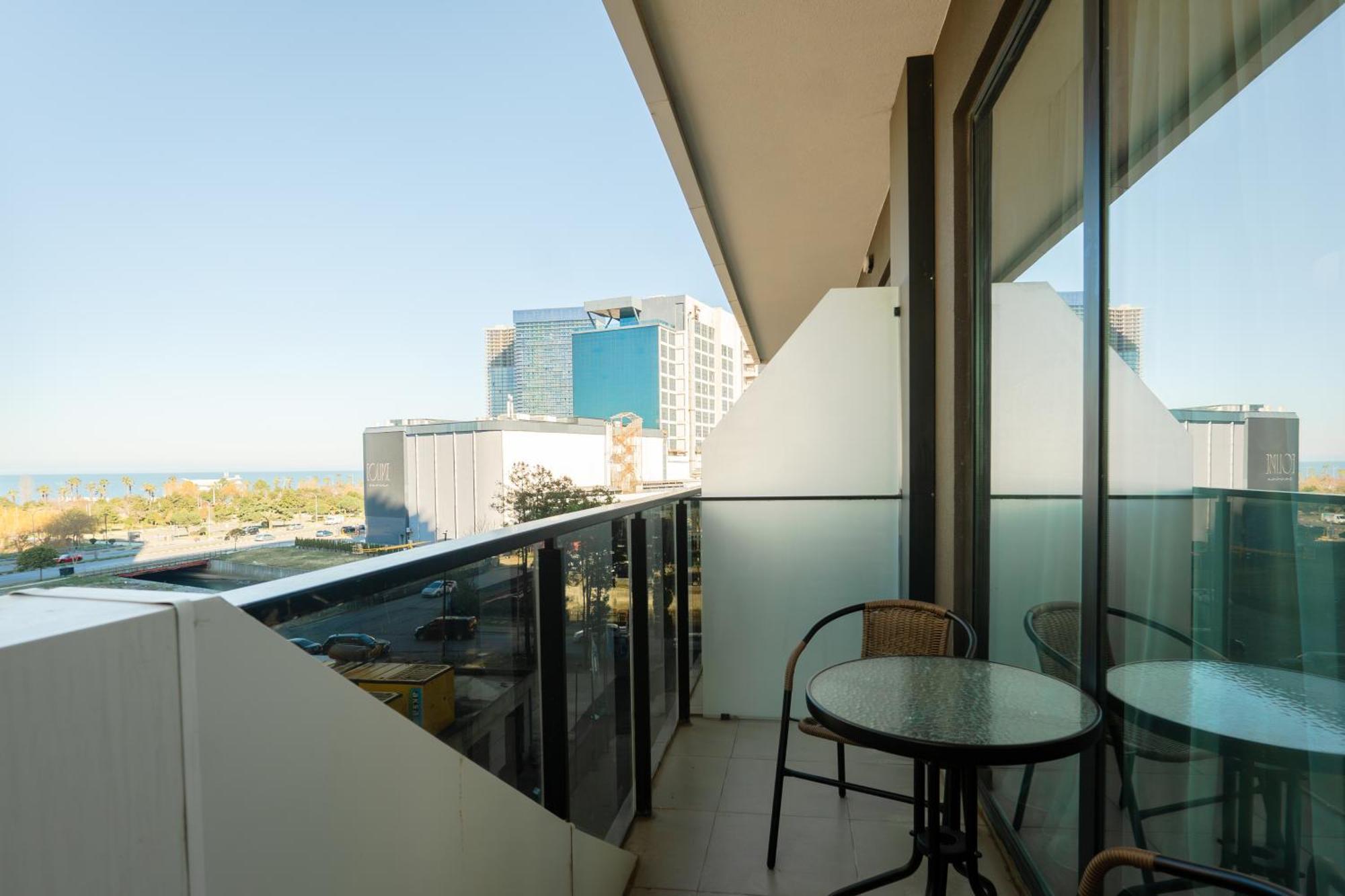 Nova Luxe Hotel & Residences Batumi Habitación foto