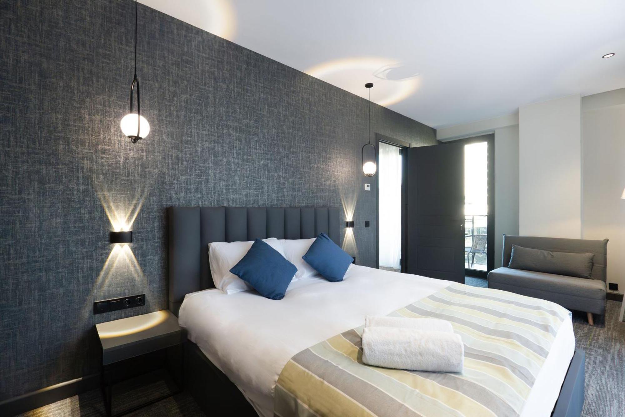 Nova Luxe Hotel & Residences Batumi Habitación foto